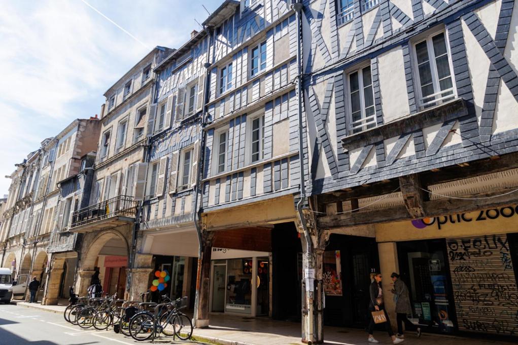 L'Appartement : Location Les Merciers. La Rochelle  Eksteriør billede